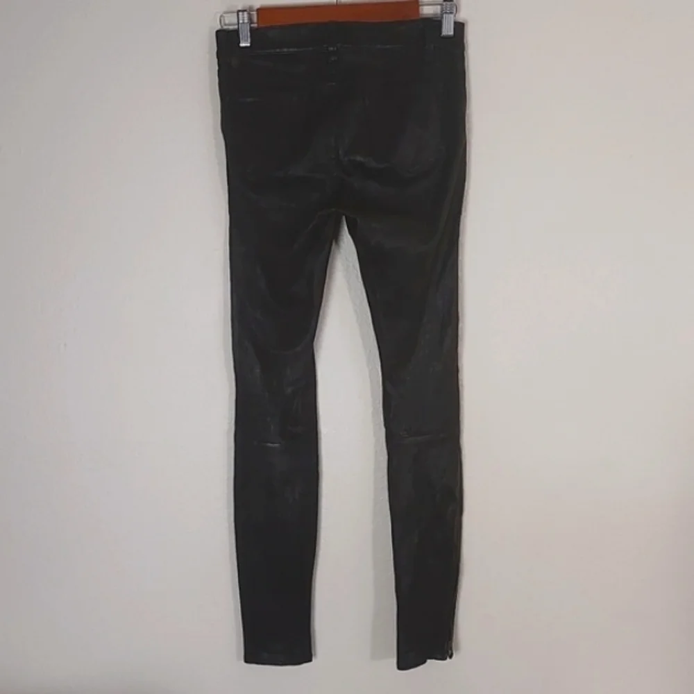 J Brand Lamb Leather Leggings Stretch Zipper Ankle Mid Rise L8001 Black Size 26
